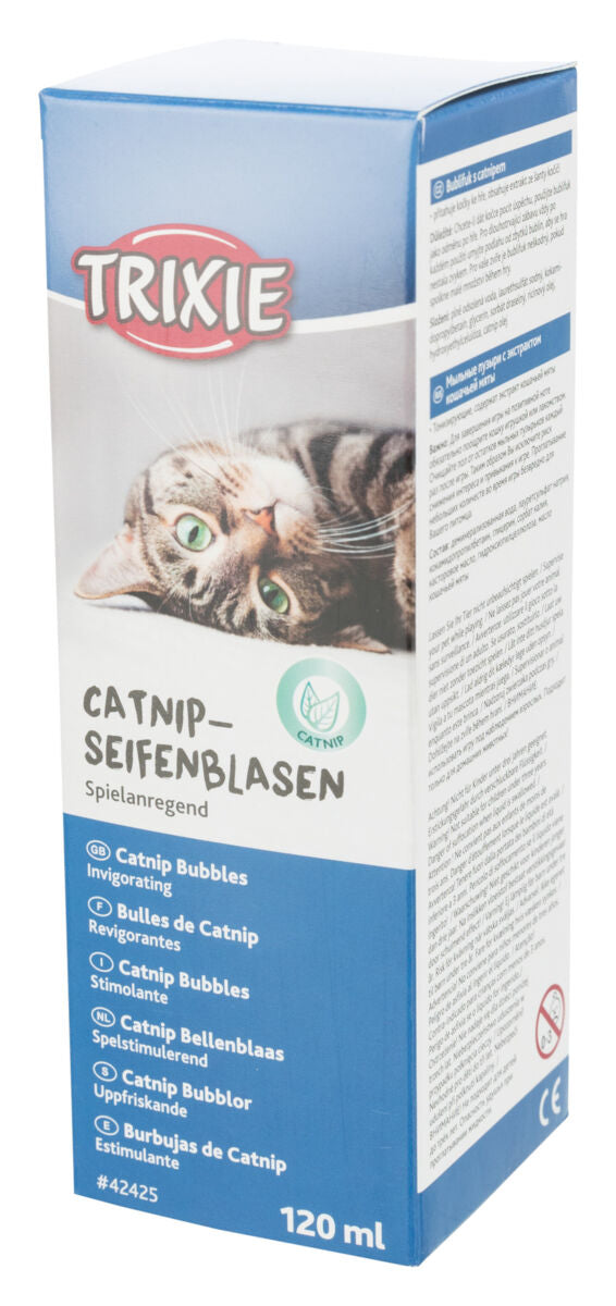 Kartonverpackung mit Bild einer Katze, Text "TRIXIE Catnip-Seifenblasen", Farben: Blau, Weiß, 120 ml.