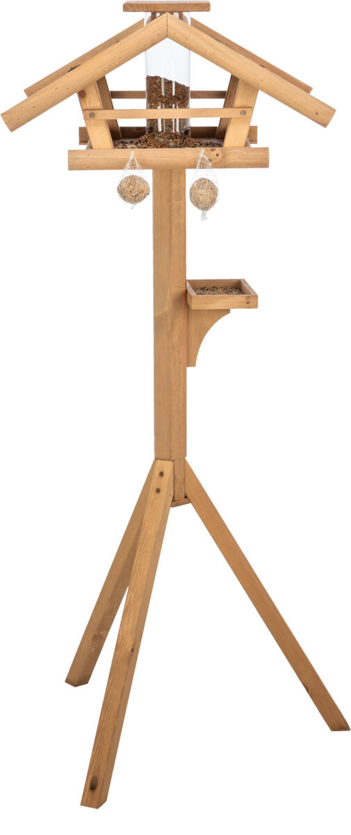Holz-Stehende Vogelhauskonstruktion mit transparentem Futterbehälter und zwei hängenden Futterknödeln.