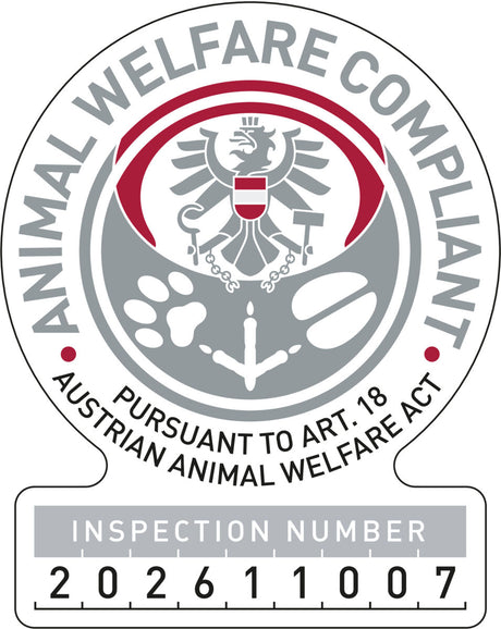Tierwohl-Konformitätszeichen gemäß österreichischem Tierschutzgesetz Art. 18 mit Inspektionsnummer 202611007.
