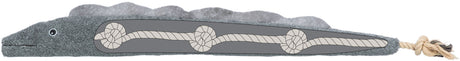 Graues Stoffspielzeug in Form eines Tieres mit mehreren Knoten im Inneren und einem Seil am Ende.