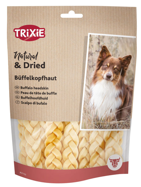 Tüte mit geflochtenen Hundefutter-Röllchen aus Büffelhaut, Aufschrift „Trixie Natural &amp; Dried“, Bild eines Hundes.