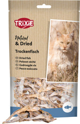 Trockenfischverpackung mit der Aufschrift "TRiXiE Natural &amp; Dried Trockenfisch" und einem Foto einer Katze.