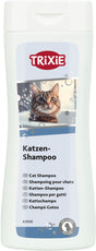 Die weiße Flasche zeigt ein Etikett mit einer Abbildung einer Katze im Schaumbad und den Text "Katzen-Shampoo".
