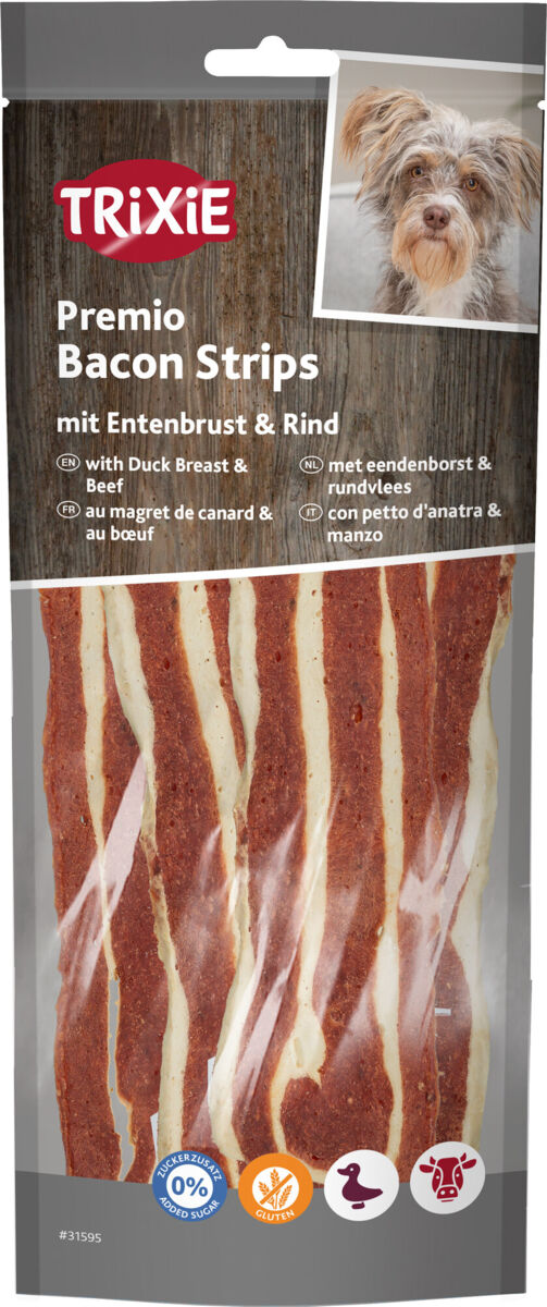 Hundefutterverpackung mit Foto eines Hundes; Text "Premio Bacon Strips mit Entenbrust &amp; Rind" und Abbildung der Leckerlis.