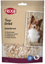 Die Verpackung zeigt TRIXIE gefriergetrocknete Entenbrust für Hunde mit einem Hundebild, Text in mehreren Sprachen und Symbolen.