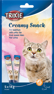 Verpackung von Trixie Creamy Snack für Katzen mit Weißfisch, Katzenbild, bunte Rückseite, 5 x 14g.