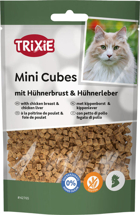 Tüte mit Katzenleckerlis "TRIXIE Mini Cubes" mit Hühnerbrust und Hühnerleber, Bild einer Katze, glutenfrei.