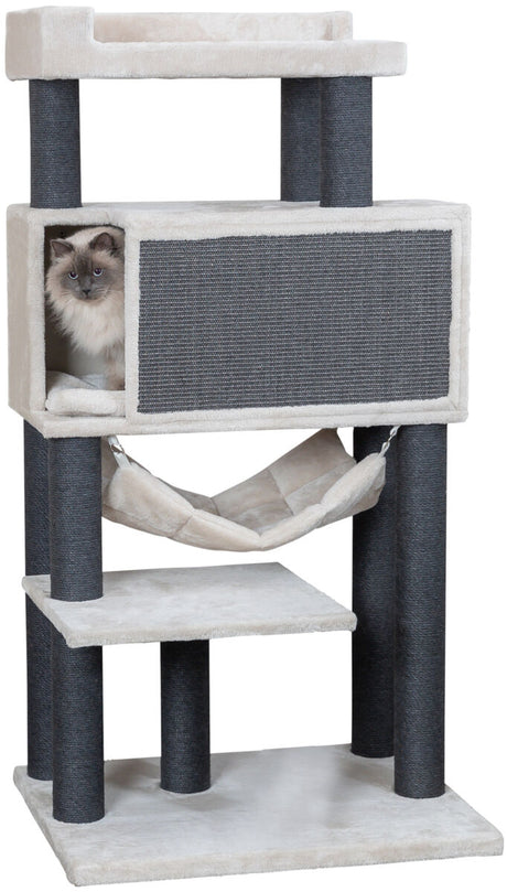 Katzenkratzbaum mit mehreren Ebenen in Beige und Grau, eine Katze sitzt in einer der Boxen.