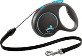 Schwarze einziehbare Hundeleine mit blauem Highlight und Handschlaufe, Aufschrift "flexi black design".