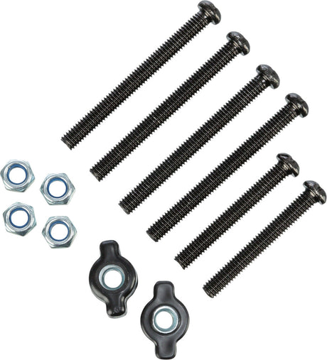 Sechs schwarze Schrauben, vier silberne Sechskantmuttern und zwei schwarze Flügelschrauben.