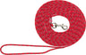 Rote Hundeleine mit Metallhaken und Handschlaufe, Text "TRIXIE" auf Etikett, sichtbares Muster.