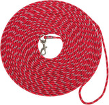 Rote, geflochtene Hundeleine aus Textil mit Metallhaken, aufgerollt und mit "Trixie" Etikett versehen.