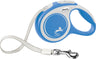 Blaue, ergonomische Hundeleine mit grauem Gurtband und silbernem Karabinerhaken, "flexi Comfort" Aufdruck.