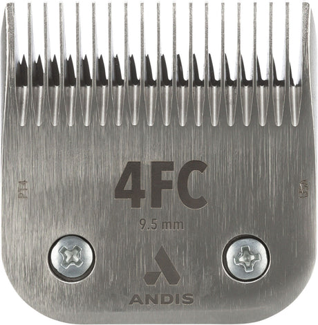 Metallklingeneinsatz mit der Aufschrift "4FC 9.5 mm" und "ANDIS", zwei Schrauben sichtbar.
