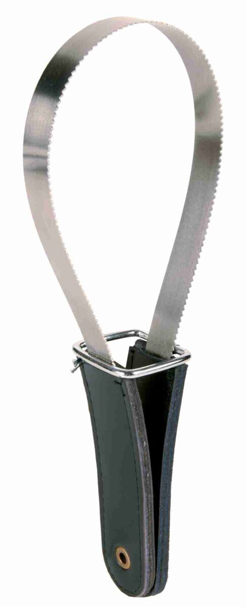 Metallschlaufe mit gezackter Kante und schwarzem Griff, vermutlich ein Werkzeug zur Fellpflege oder Reinigung.