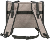 Grauer Rucksack mit schwarzen, verstellbaren Schultergurten und einem Clipverschluss, aus meliertem Stoff.