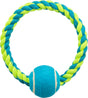 Blau-gelb gedrehtes Seilspielzeug mit einem befestigten blauen Ball, geeignet für Hunde.