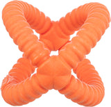 Orangefarbenes, geripptes, spiralförmiges Objekt in Kreuzform, plastisches Material, keine weiteren sichtbaren Details.