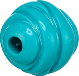 Türkisfarbener Ball mit spiralförmigem Design und einem Loch in der Mitte, glänzende Oberfläche.
