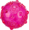 Rosa, stacheliger Ball mit erhobenen Punkten und geometrischen Mustern.