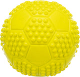 Gelber Ball mit Noppen und sechseckigen Feldern auf der Oberfläche.