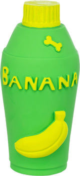 Grüne Flasche mit gelbem Verschluss, gelbem Knochenmotiv und Banane, Aufschrift "Banana".