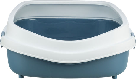 Grau-blaue Katzentoilette mit hoher weißer Umrandung, offen ohne Haube, von vorne fotografiert.