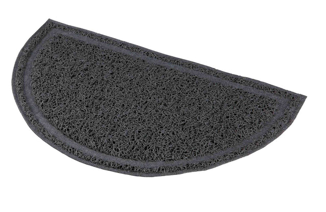 Halbrunde, schwarze Matte mit strukturierter Oberfläche, ohne sichtbaren Text oder Anzeichen von Nutzung.