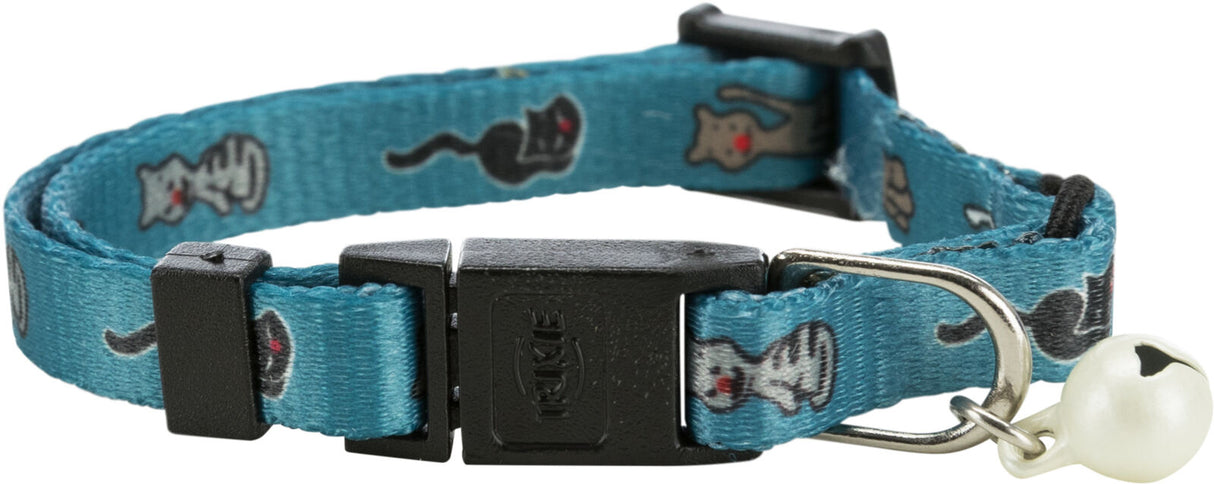 Blaues Halsband mit Katzenmotiven und kleiner Glocke, verstellbar mit schwarzem Verschluss.