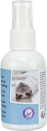 Sprühflasche mit einem Bild einer Katze, blauem Etikett und dem Text "BALDRIAN VALERIAN".