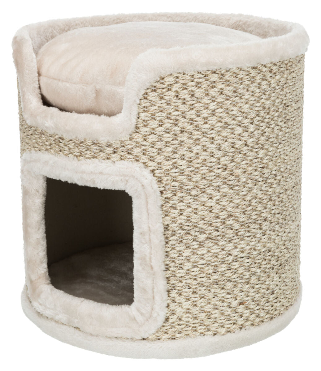 Runde, beige geflochtene Höhle mit weicher, heller Polsterung oben und einem quadratischen Eingang.
