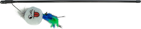 Spielangel mit grauem runden Plüschtier, Augen- und Mundstickerei und blauen sowie grünen Federn am Stabende.