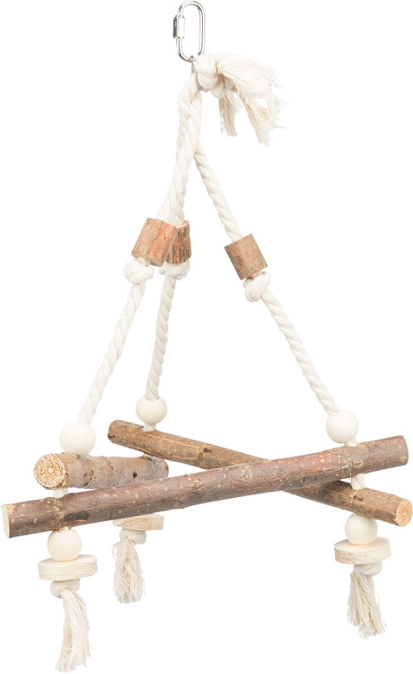 Holzspielzeug mit Seilen und weißen Perlen, bestehend aus mehreren kleinen Ästen und einem Metallhaken oben.