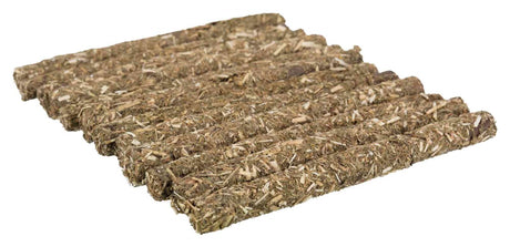 Mehrere braune, rechteckige Stäbe aus gepresstem Pflanzenmaterial auf weißem Hintergrund.