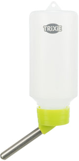 Trinkflasche für Kleintiere aus weiße Kunststoff mit grünem Deckel und Metalltrinkrohr, Logo "Trixie".