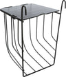 Schwarzer, rechteckiger Metallkorb mit gebogenen Stangen und Haken an den oberen Ecken.