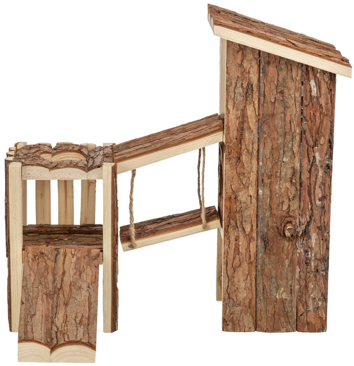 Holzspielzeug bestehend aus einer Hütte mit Rutsche und Leiter, gestaltet mit Rindenoptik und Seilen.