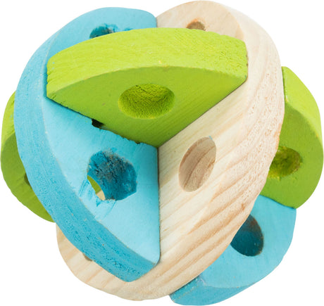 Holzspielzeug mit ineinander verschlungenen, geometrischen Formen in Blau, Grün und Natur.