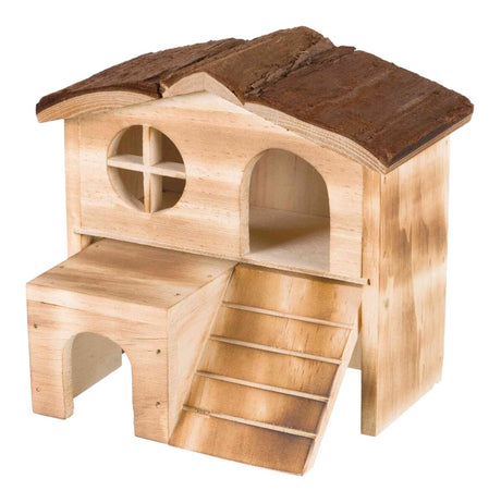 Holzhaus mit Schindeldach, Fensterkreuz, zwei Eingängen und Schräge, natürliche Holzfarbe.