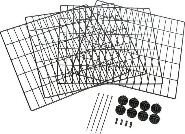 Schwarze Gitterplatten aus Metall, dazugehörige schwarze Kabelbinder und verbindende Kunststoffteile sichtbar.