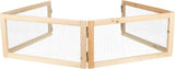 Holzrahmen mit Metallgitter in rechteckiger Form, offene Scharniere an den Ecken, helle Holztöne sichtbar.