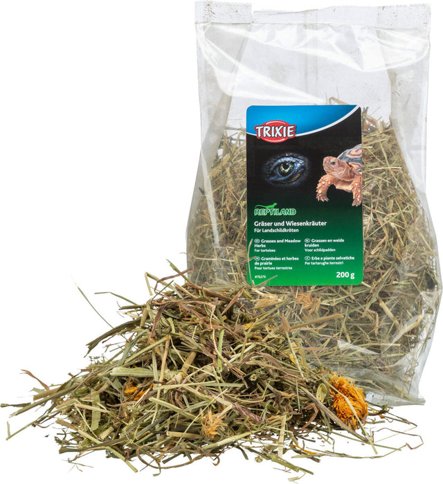 Klarsichtverpackung mit getrockneten Gräsern und Wiesenkräutern für Landschildkröten, markiert mit "TRIXIE" und 200g.