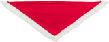 Rotes dreieckiges Tuch mit weißem, flauschigem Rand.