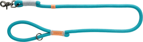 Türkise Hundeleine mit schwarzem Karabiner, rundes Seil, graue und orangefarbene Details, Aufschrift „BE NORDIC“.