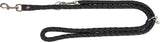 Schwarze geflochtene Hundeleine mit silbernem Karabinerhaken und Metallring, Label "Trixie" erkennbar.