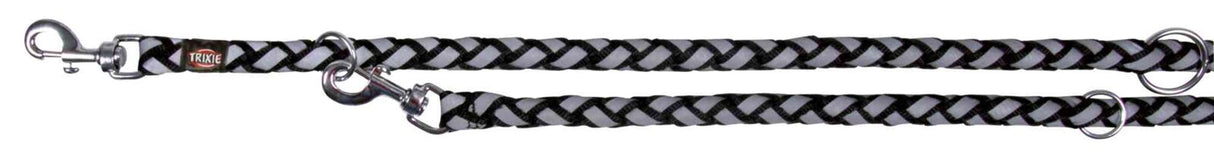 Geflochtene Hundeleine in Schwarz und Grau mit zwei Karabinerhaken und Metallring, roten "Trixie"-Label.
